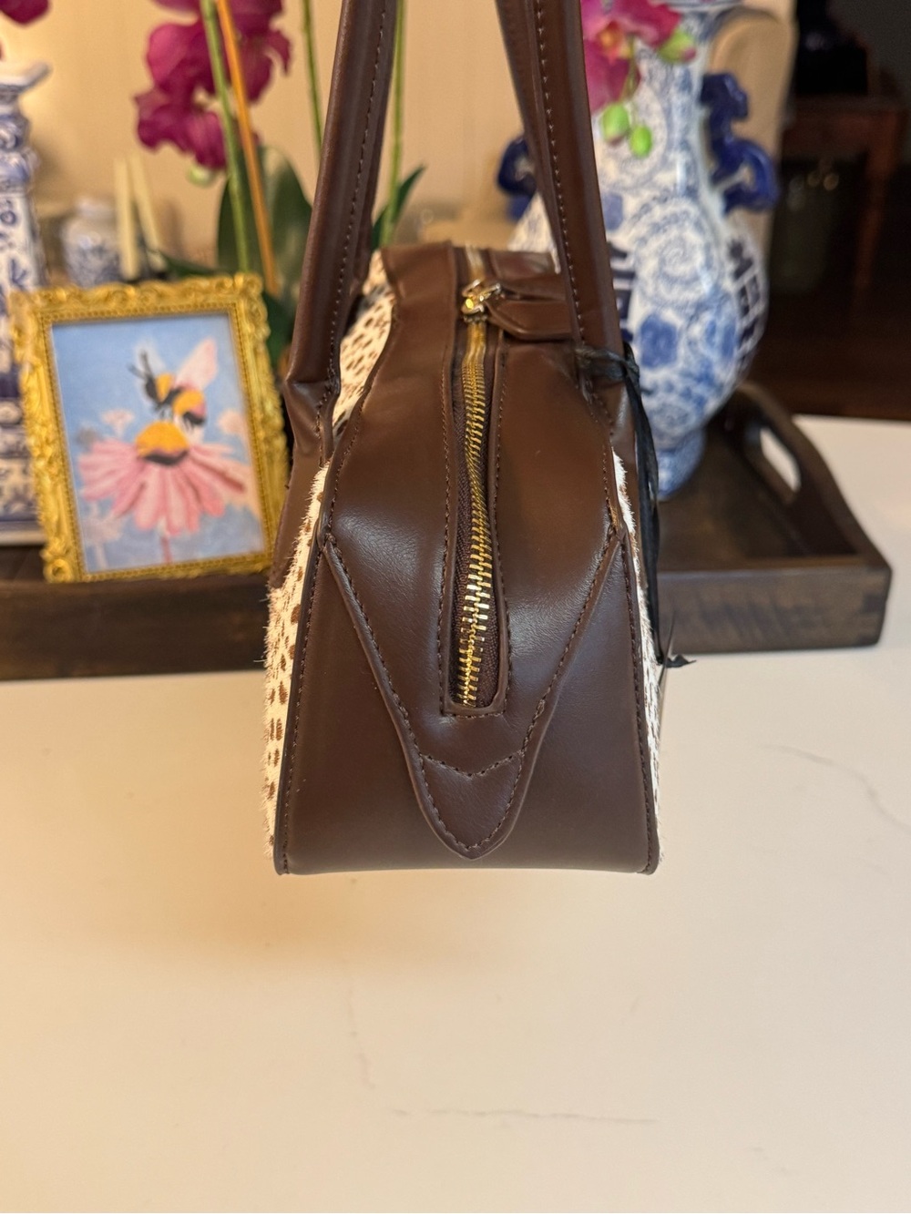 π€π€ NWT HOUSE OF HARLOW 1960 CALF HAIR LEATHER SHOULDER BAG! - Picture 3 of 8
